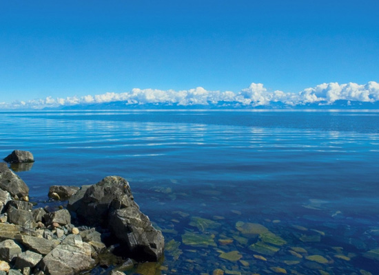 самое большое пресное озеро Байкал